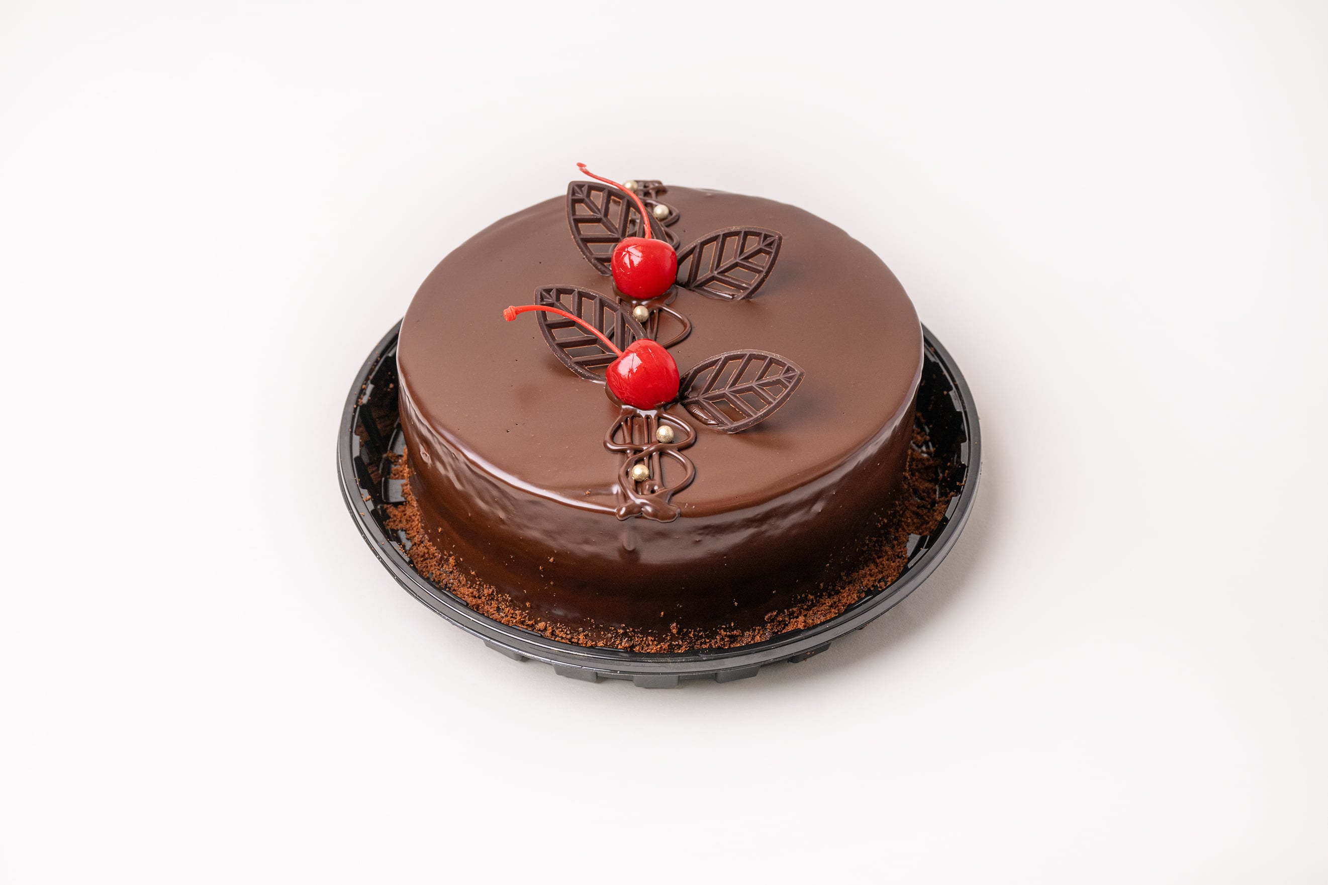 Chocolate Cherry Round Cake